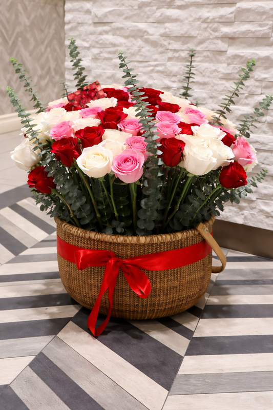 Grand Romance Basket